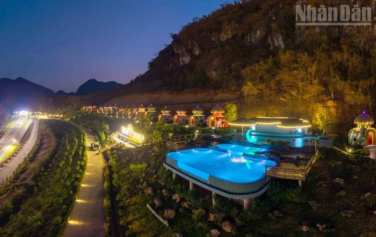 Hẹn ước mùa hoa trên cao nguyên Mộc Châu