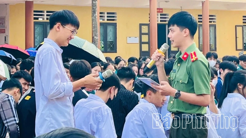 Không để thông tin xấu độc làm nhiễu loạn dư luận