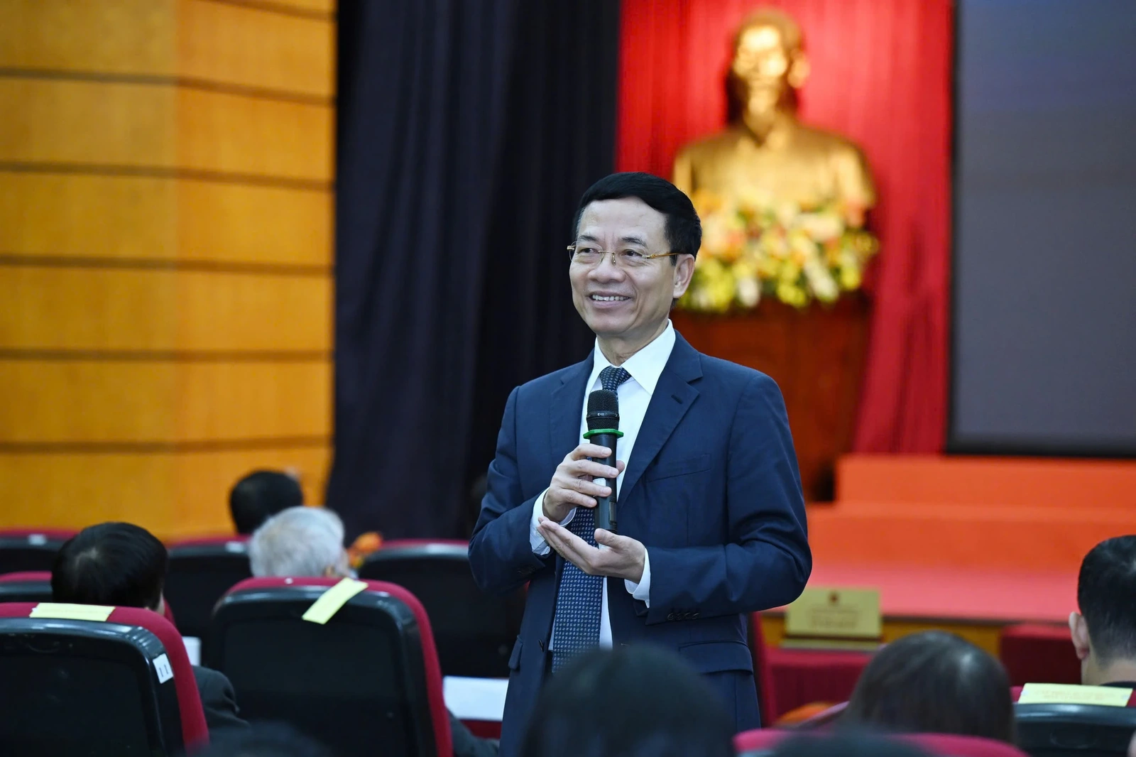 “Khoa học công nghệ, đổi mới sáng tạo nâng tầm vị thế Việt Nam trong kỷ nguyên mới”