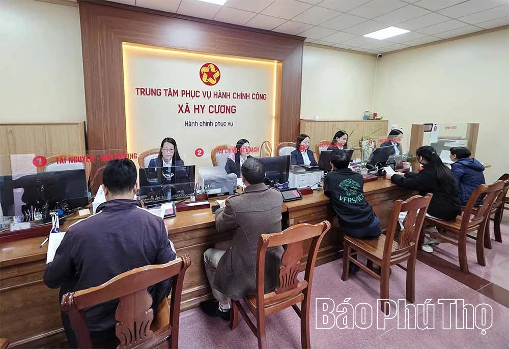 Hy Cương “thay áo mới”