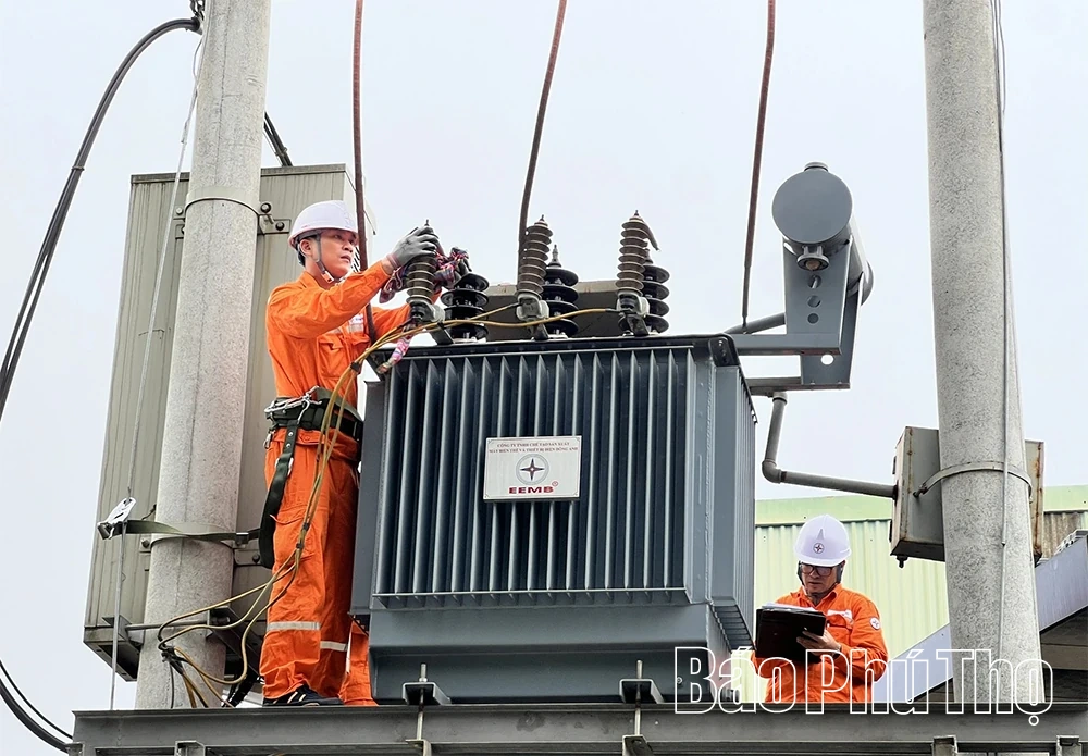 Công ty Điện lực Phú Thọ bứt phá trong các phong trào thi đua