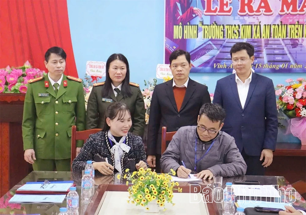 Bảo vệ trẻ vị thành niên trên không gian mạng