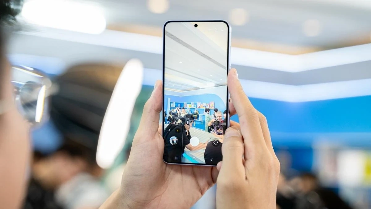 Có nên lên đời điện thoại Samsung S25 ngay lúc này không