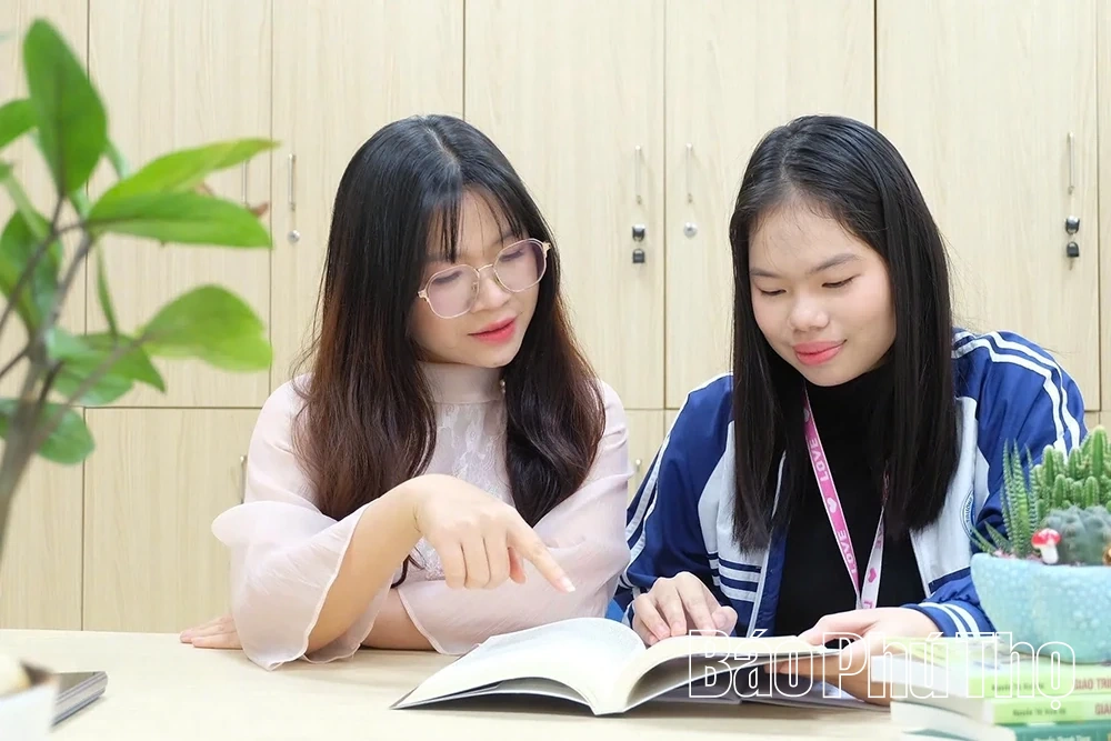 Mốc son của môn Ngữ văn Trường THPT Chuyên Vĩnh Phúc