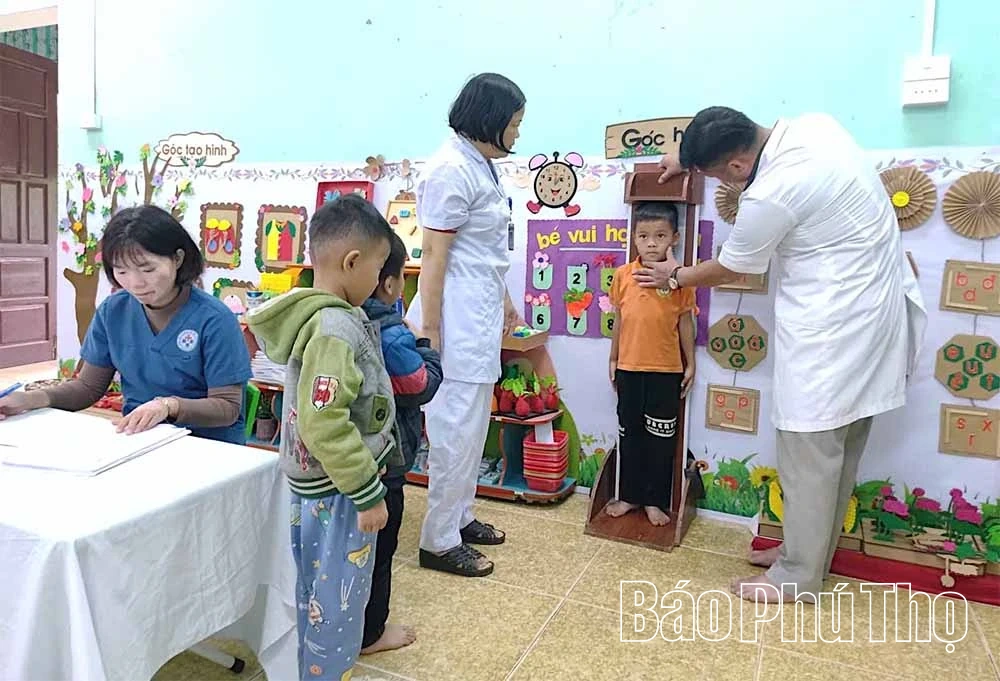 Bảo đảm quyền lợi khám chữa bệnh bảo hiểm y tế cho người dân