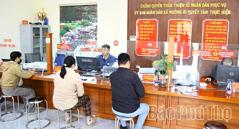 Mường Bi cải cách hành chính hướng tới sự hài lòng của người dân