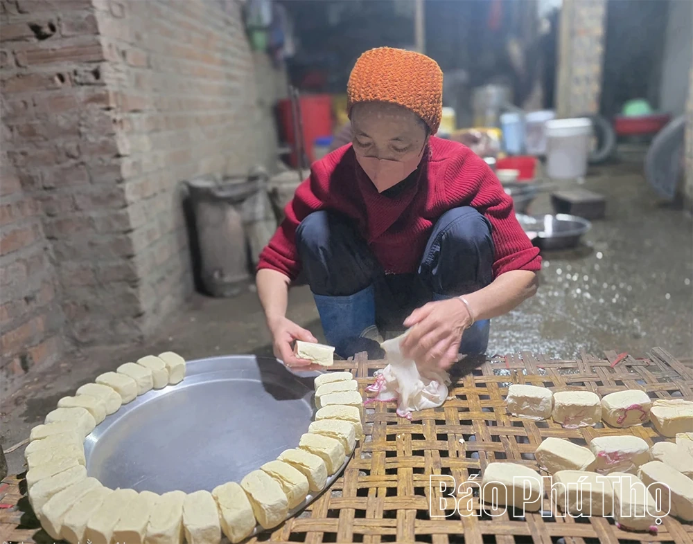 Đậu Rùa Tuân Chính: Gói trọn vị quê trong từng miếng nhỏ