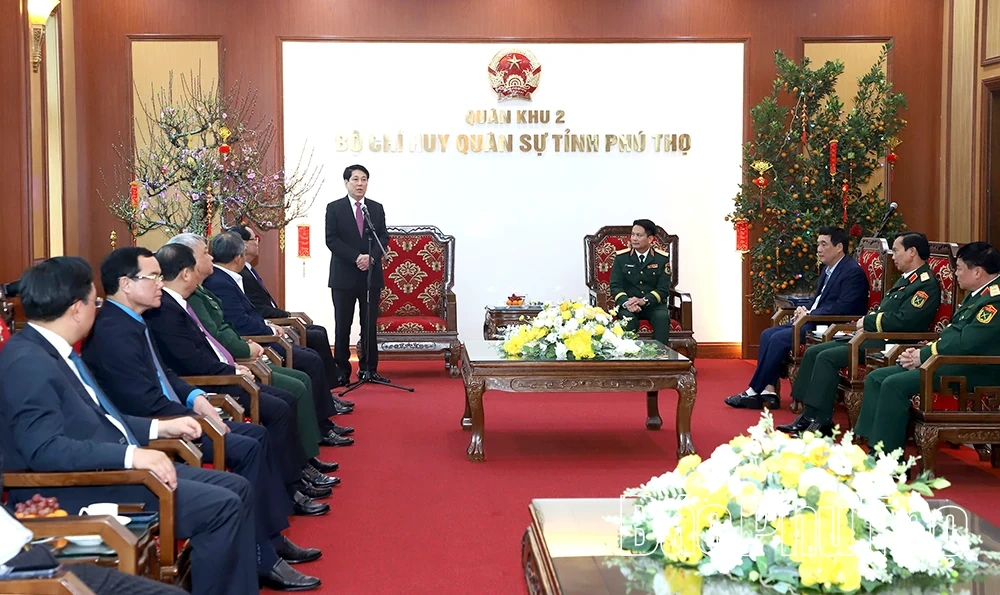 State President Luong Cuong Visits, Presents Gifts, and Extends Lunar New Year Wishes in Phu Tho