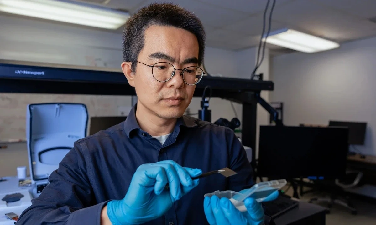 Công nghệ đột phá giúp pin smartphone và xe điện luôn luôn mát mẻ