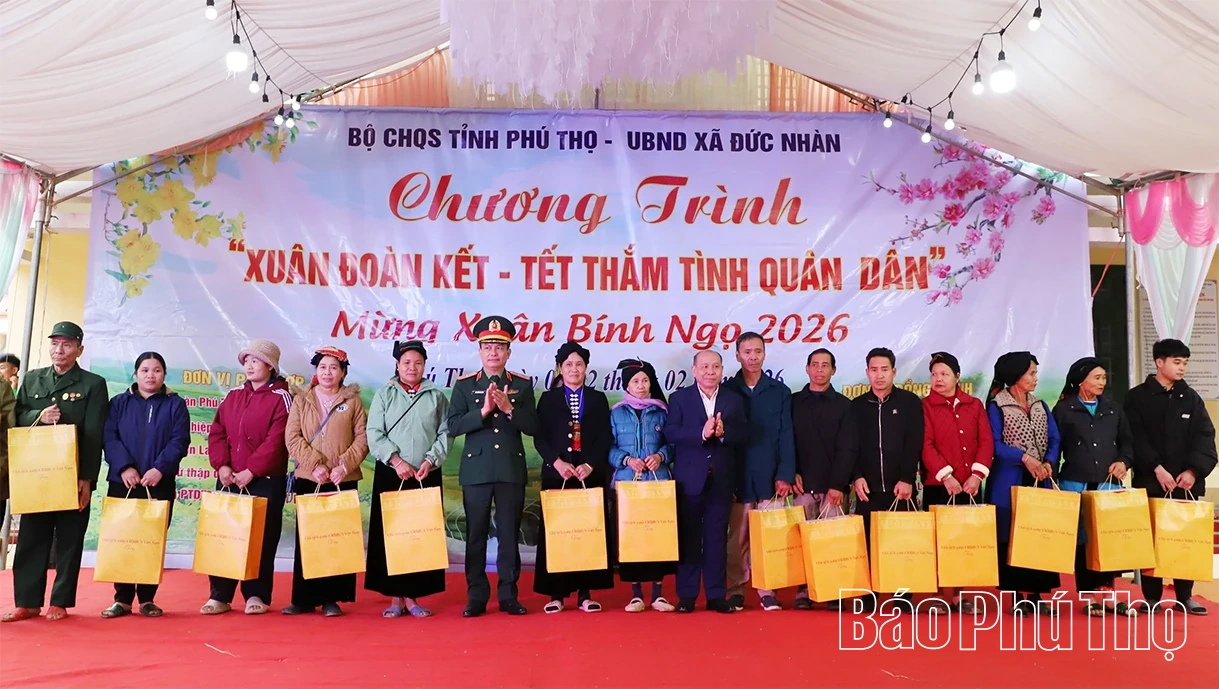 Bộ CHQS tỉnh: Tổ chức Chương trình “Xuân đoàn kết - Tết thắm tình quân dân”