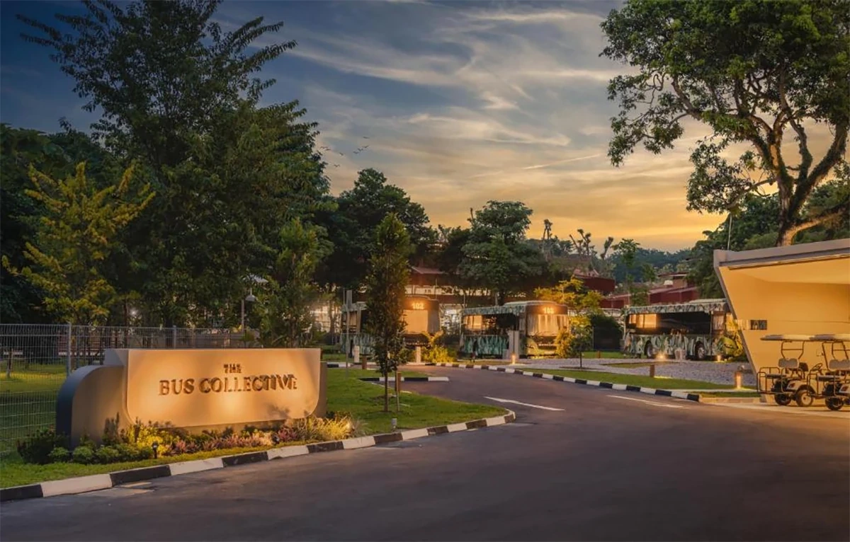 Bên trong khách sạn trên xe buýt ở Singapore