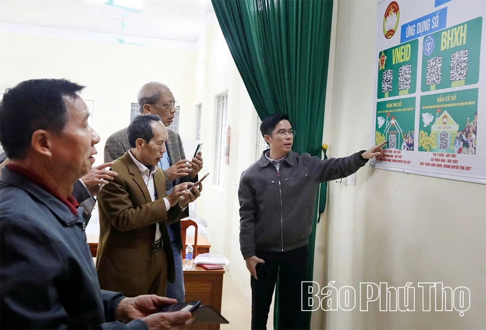 Triển khai điểm mô hình “Dân vận số” ở phường Hòa Bình