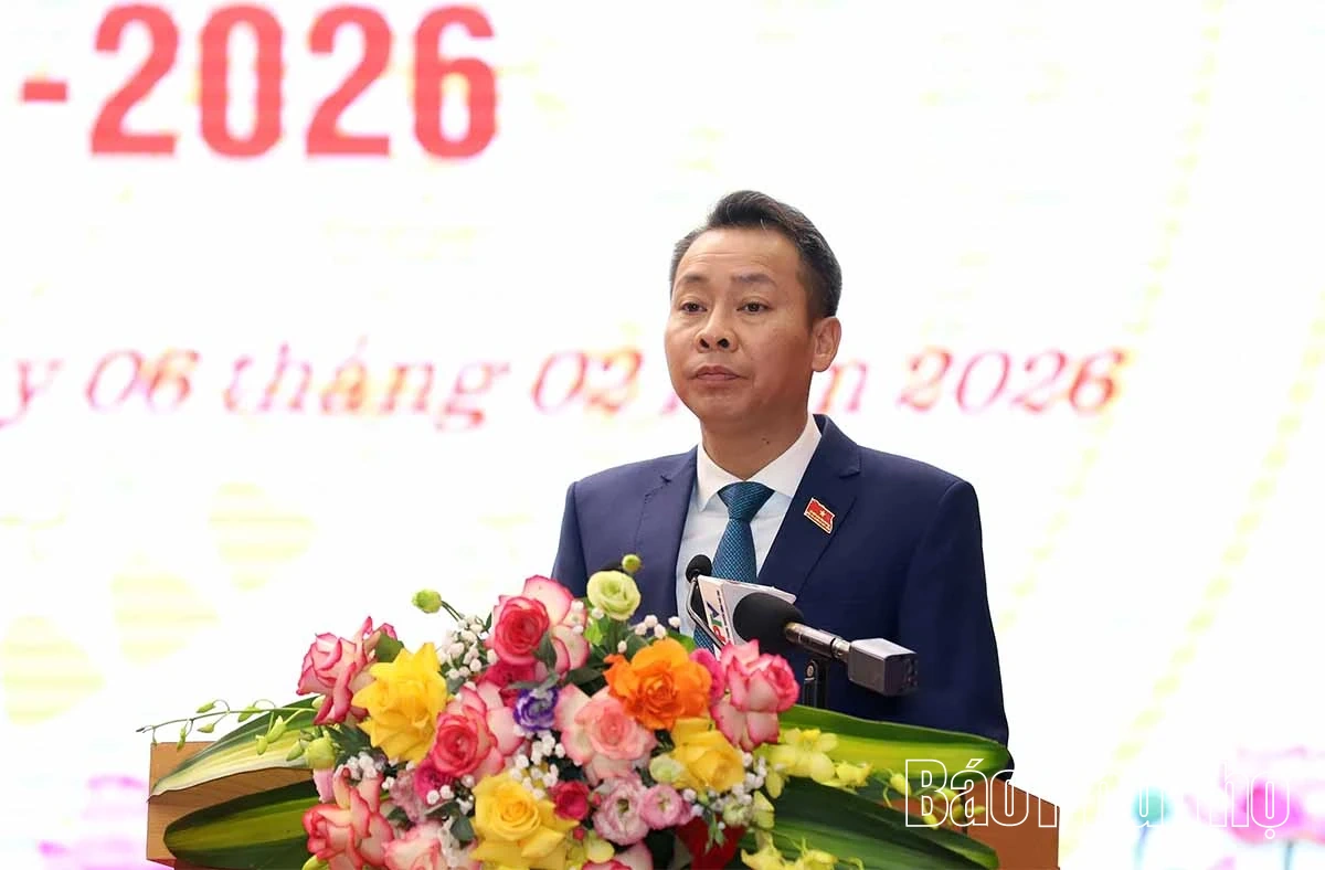 Triển khai kịp thời, hiệu quả các nghị quyết và chuẩn bị chu đáo cho nhiệm kỳ mới