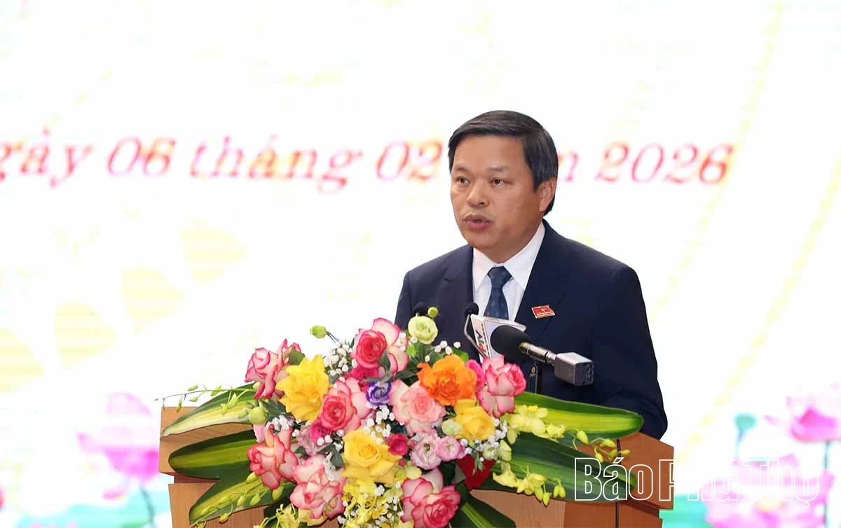 Triển khai kịp thời, hiệu quả các nghị quyết và chuẩn bị chu đáo cho nhiệm kỳ mới