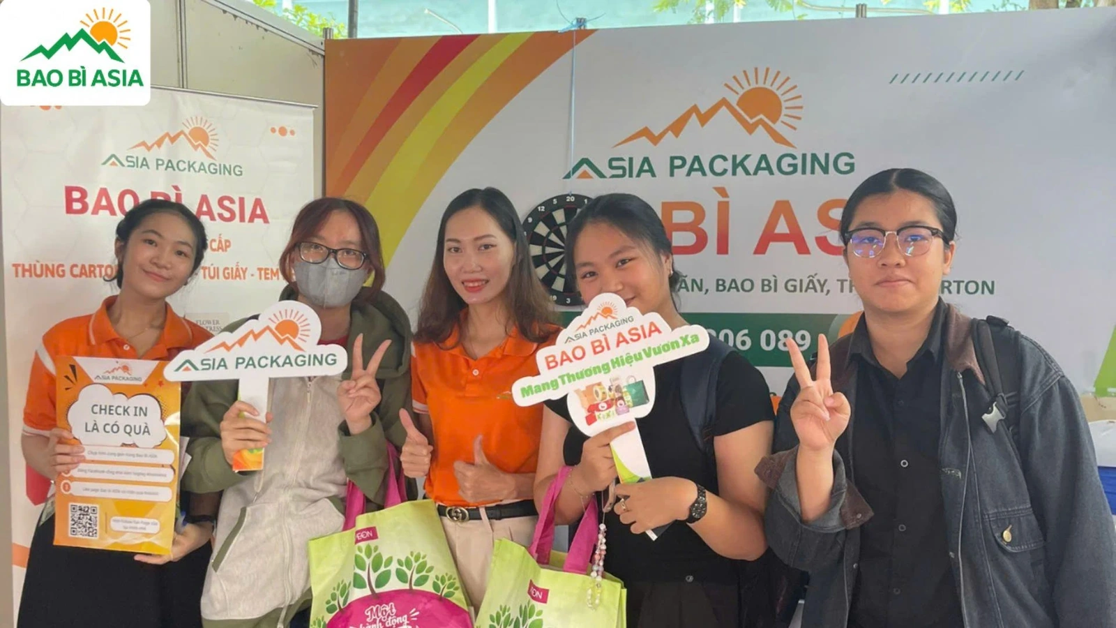 Tem nhãn sản phẩm: “Chìa khóa” định vị thương hiệu và giải pháp in ấn tối ưu chi phí cho doanh nghiệp