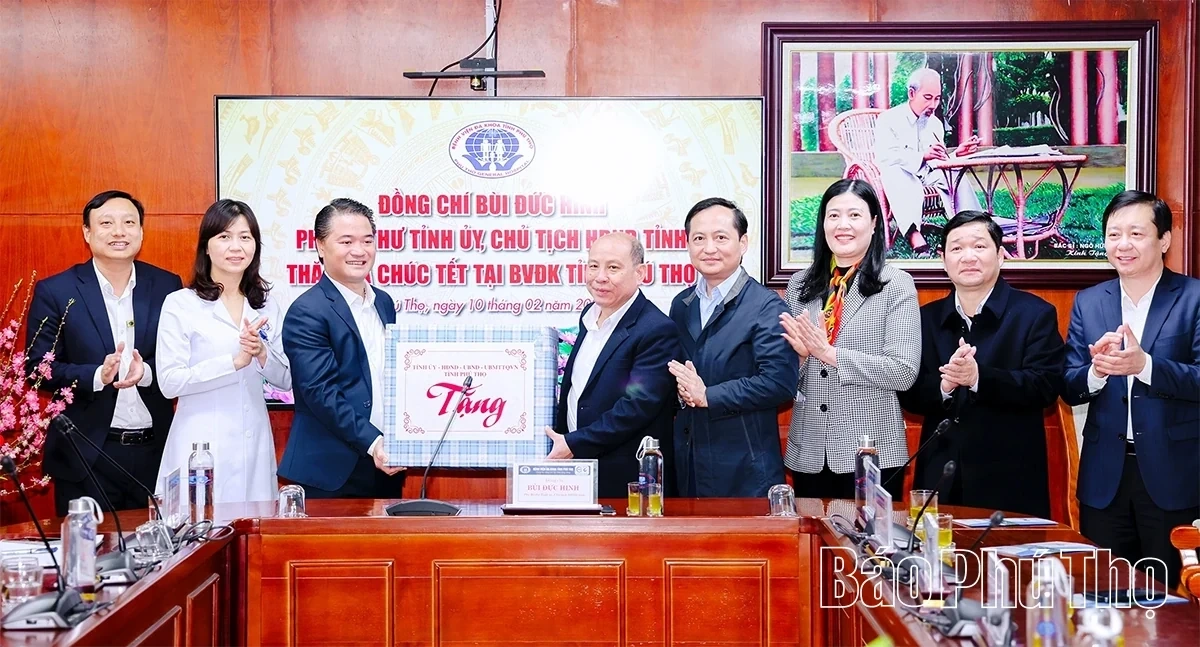 Deputy Secretary of Provincial Party Committee and Chairman of Provincial People’s Council Bui Duc Hinh Visits and Extends Tet Wishes to Provincial General Hospital