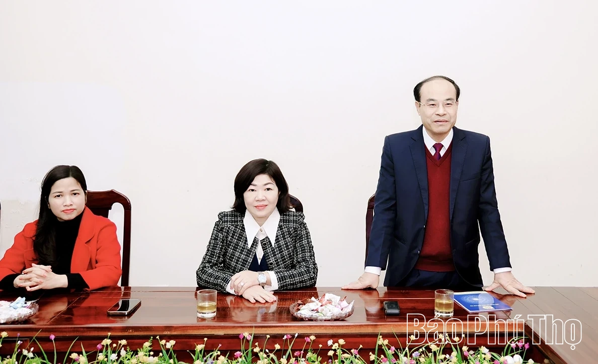 Liên đoàn Lao động tỉnh thăm, chúc Tết các cơ quan, đơn vị