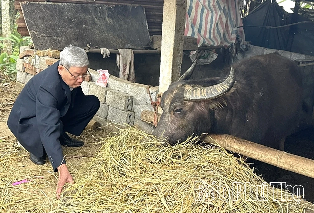 Gương sáng người có uy tín khu Von Mỏ