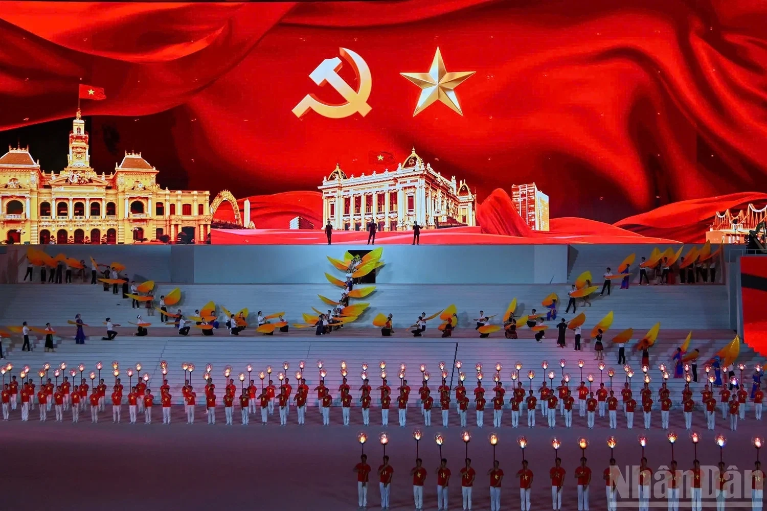 Xuân vươn mình - Khí thế mới từ tư duy mới