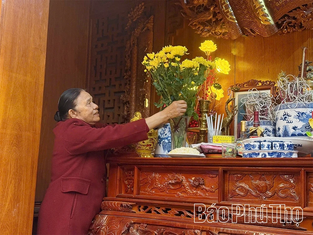 Giữ hồn Tết Việt trong xã hội hiện đại