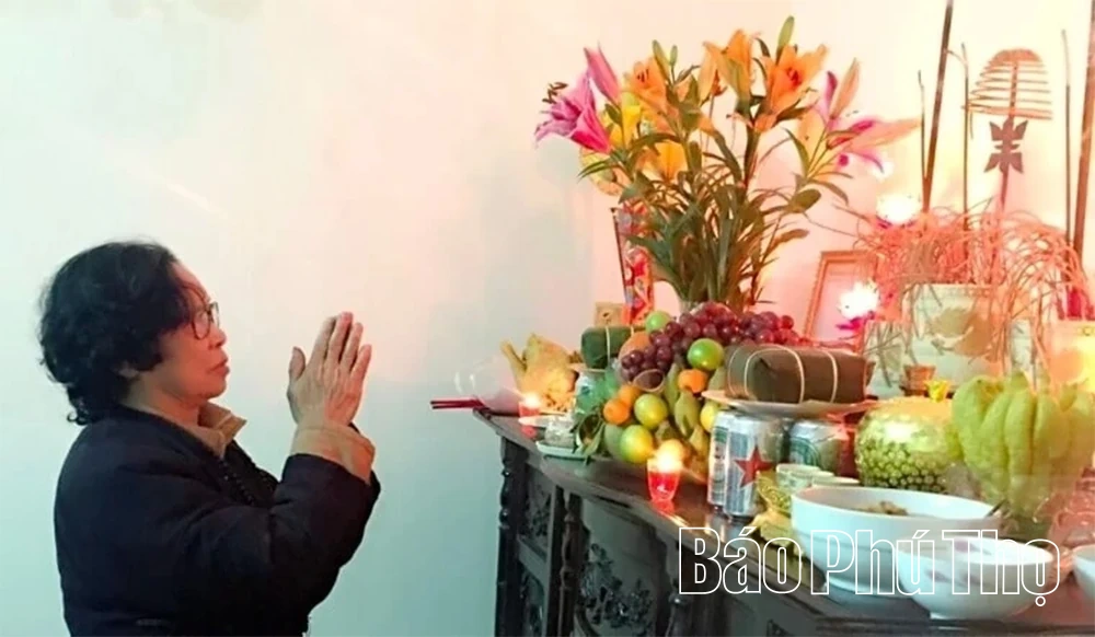 Giữ hồn Tết Việt trong xã hội hiện đại