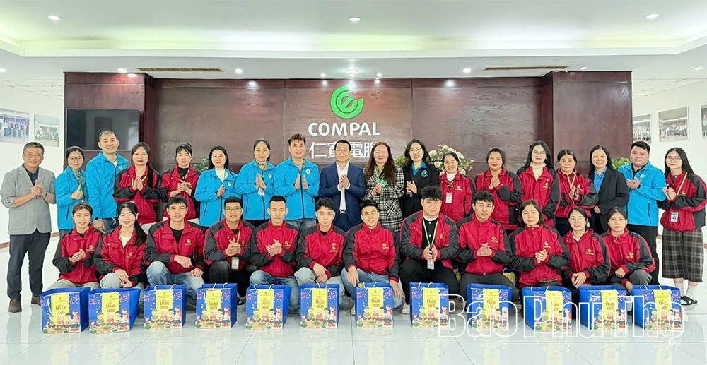 Chăm lo Tết cho công nhân lao động