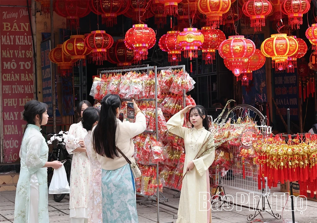 Sắc màu phiên chợ Tết