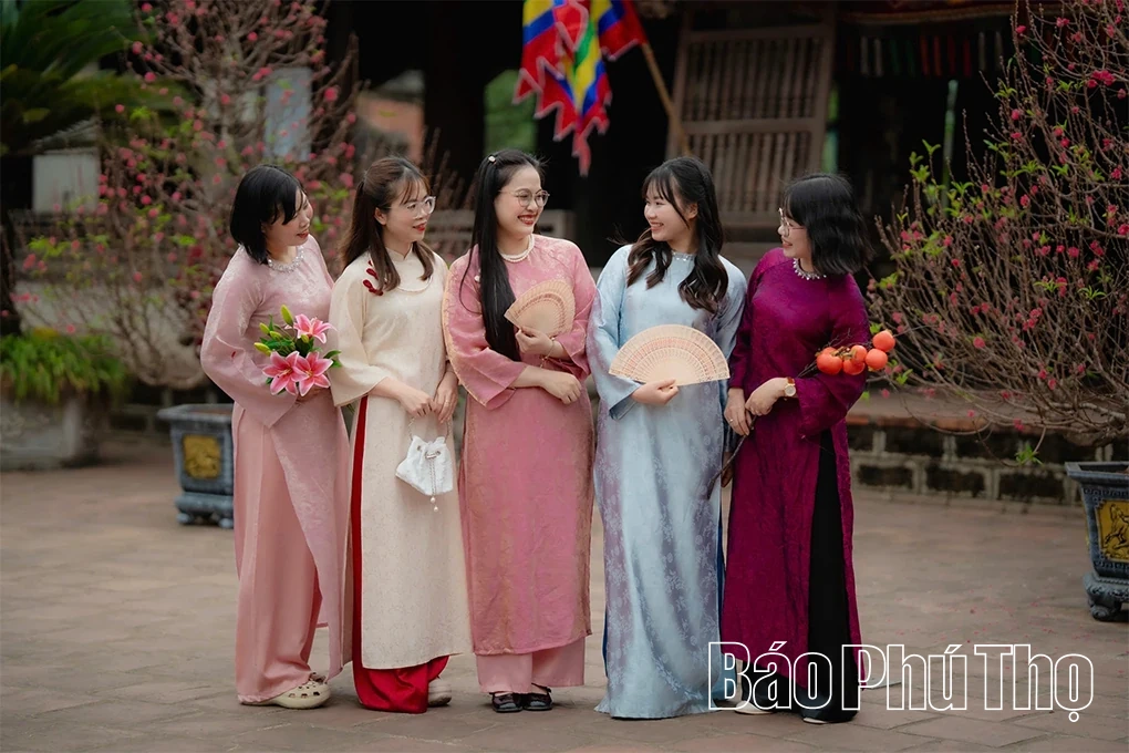 Đầu Xuân đi lễ