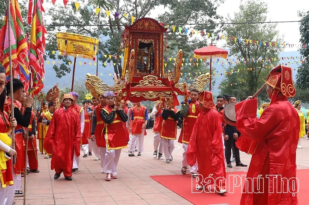 The Unique Charm of Tien pagode Festival
