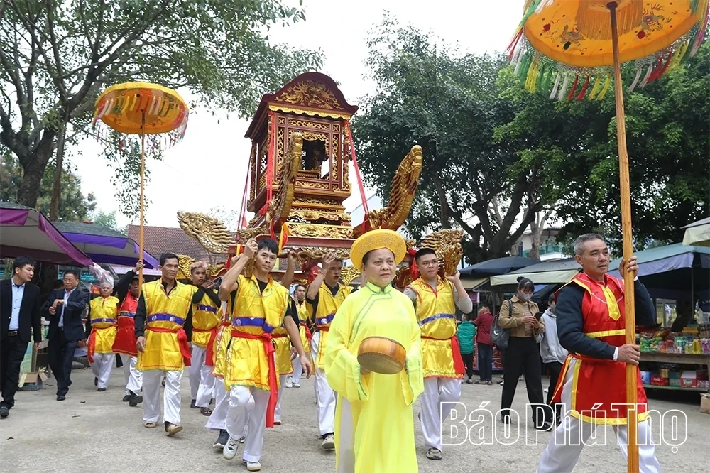 The Unique Charm of Tien pagode Festival