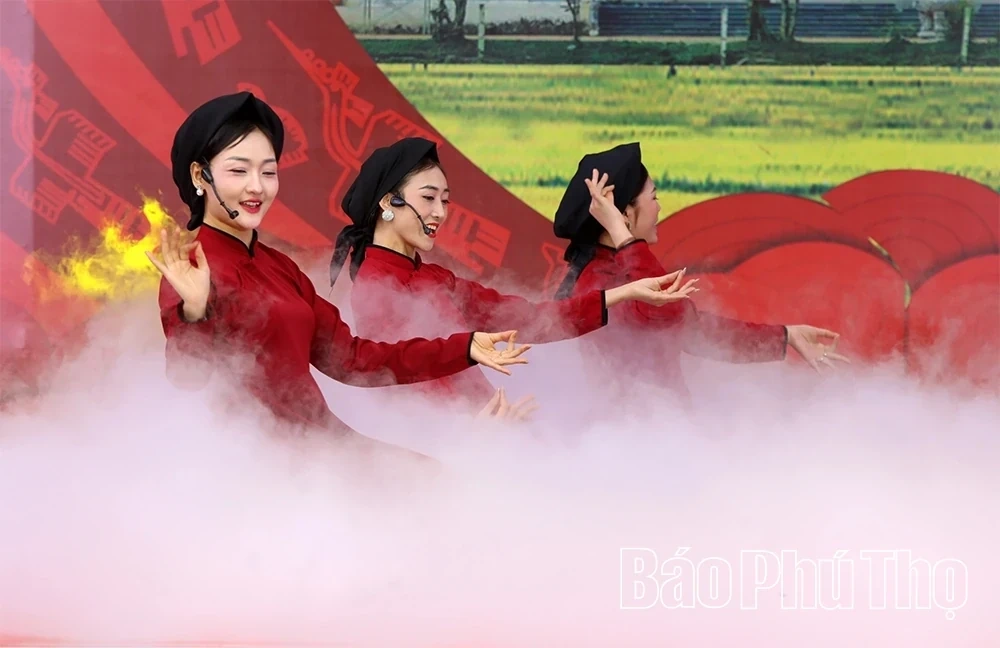 The Unique Charm of Tien pagode Festival