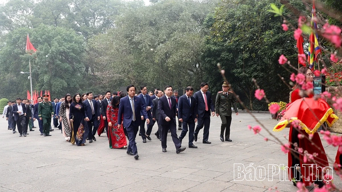 Dâng hương tưởng niệm, tri ân công đức các Vua Hùng trước thềm năm mới Bính Ngọ 2026