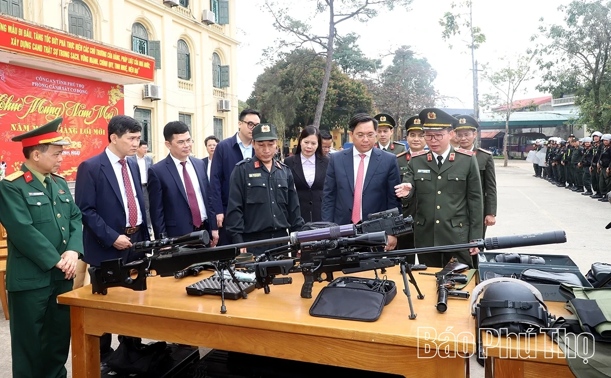 Đảm bảo an ninh, an toàn cho Nhân dân vui đón Tết Bính Ngọ