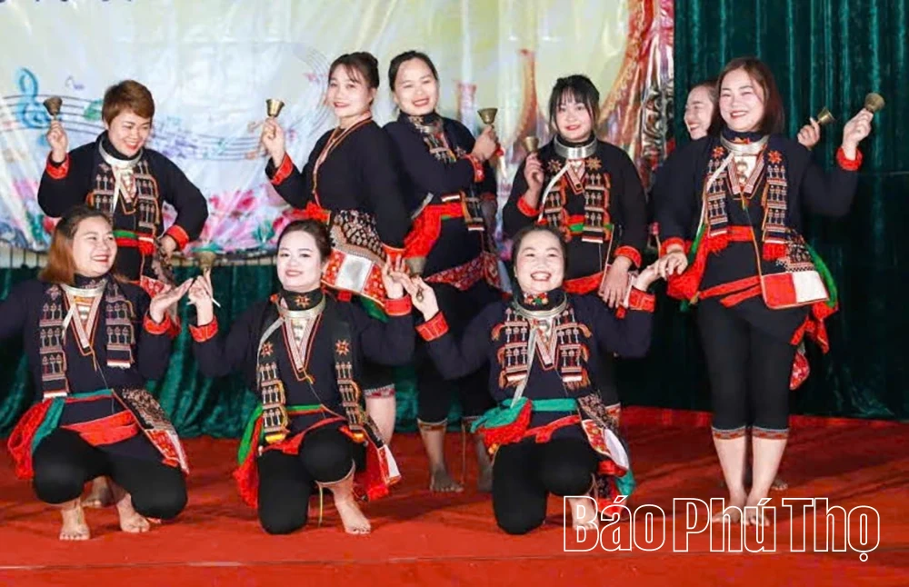 Nắng ấm về bản Suối Rèo