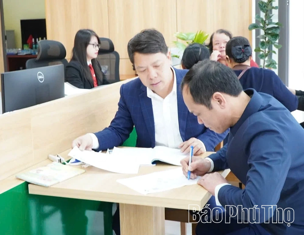 Supe Lâm Thao xuất bán 2000 tấn hàng trong ngày đầu Xuân Bính Ngọ