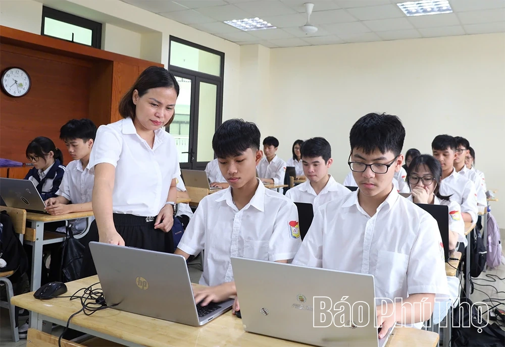 Trường THPT Chuyên Hùng Vương - những dấu mốc tự hào