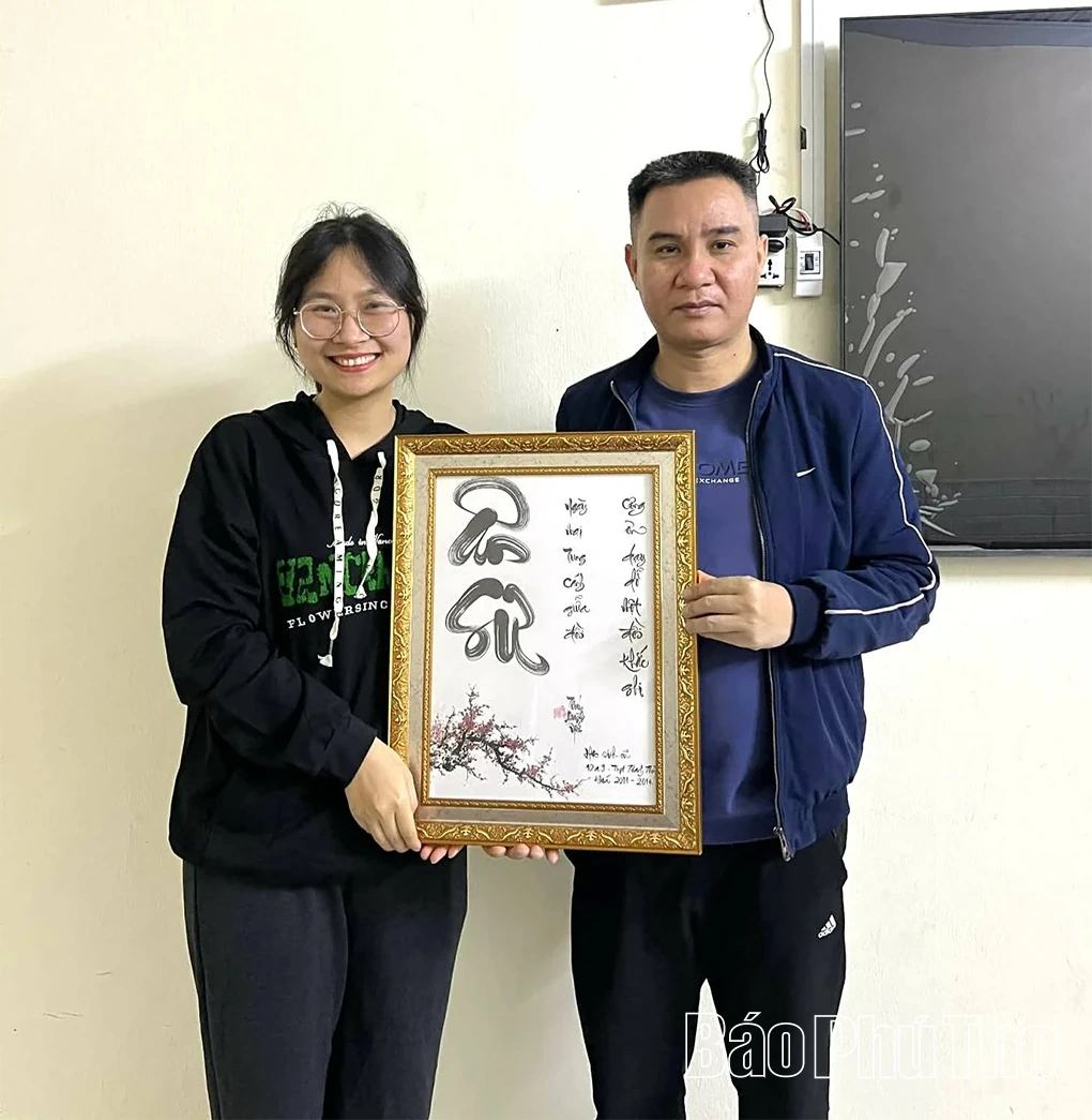 Mùng 1 Tết cha, mùng 2 Tết mẹ, mùng 3 Tết thầy