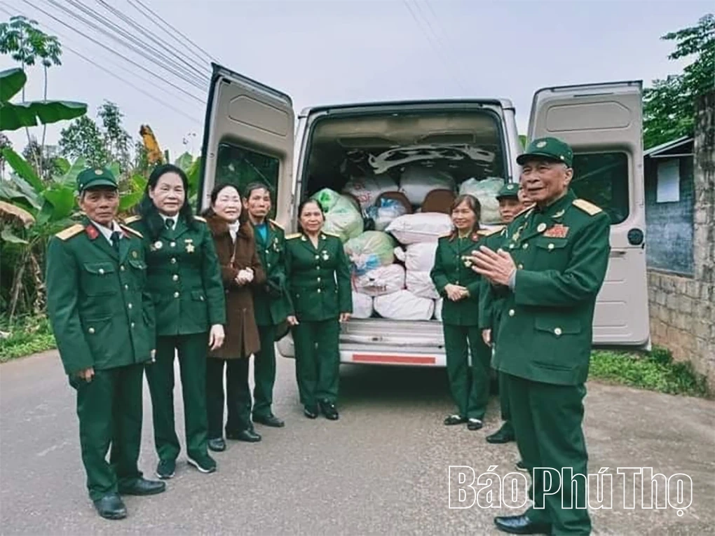 Tự hào nữ chiến sỹ Trường Sơn đất Tổ