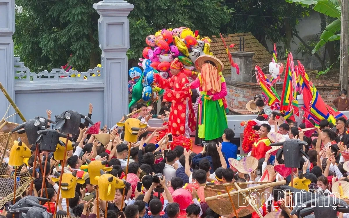 Restoration of the Ong Khiu - Ba Khiu Procession Festival