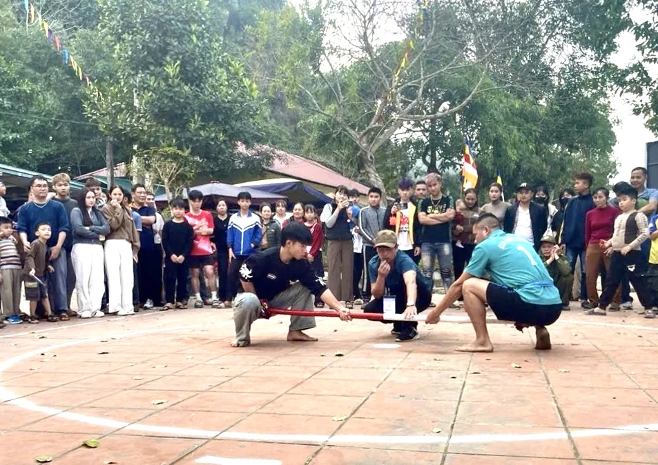 Trẩy hội Chùa Tiên