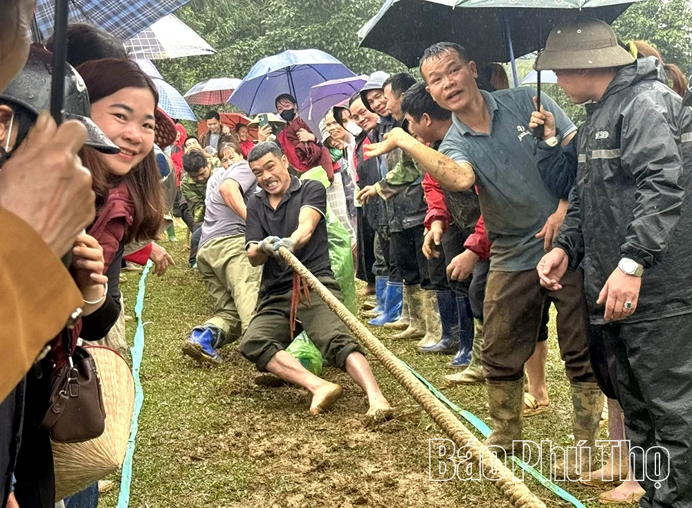 Đặc sắc lễ hội Đình Băng