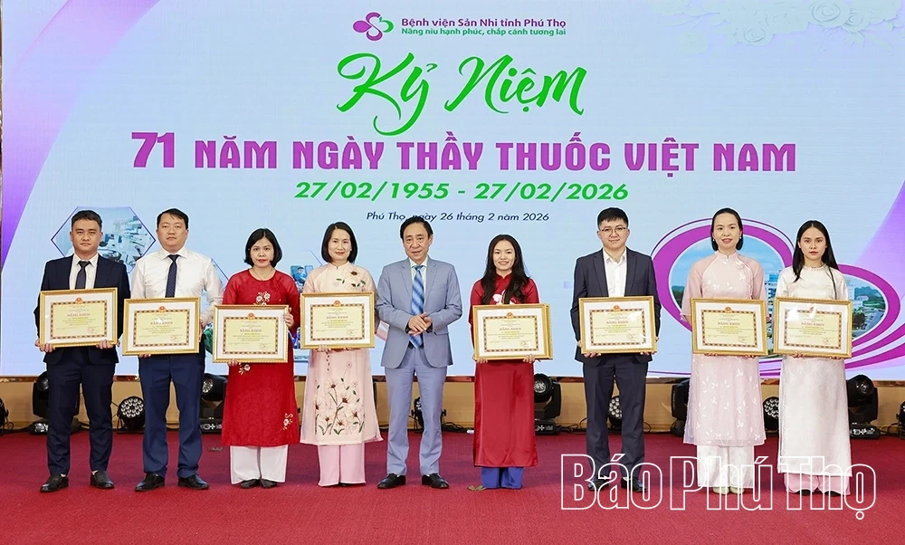 Bệnh viện Sản nhi tỉnh Phú Thọ kỷ niệm 71 năm Ngày Thầy thuốc Việt Nam