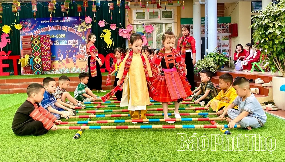 Lan tỏa tình yêu văn hóa truyền thống trong học đường