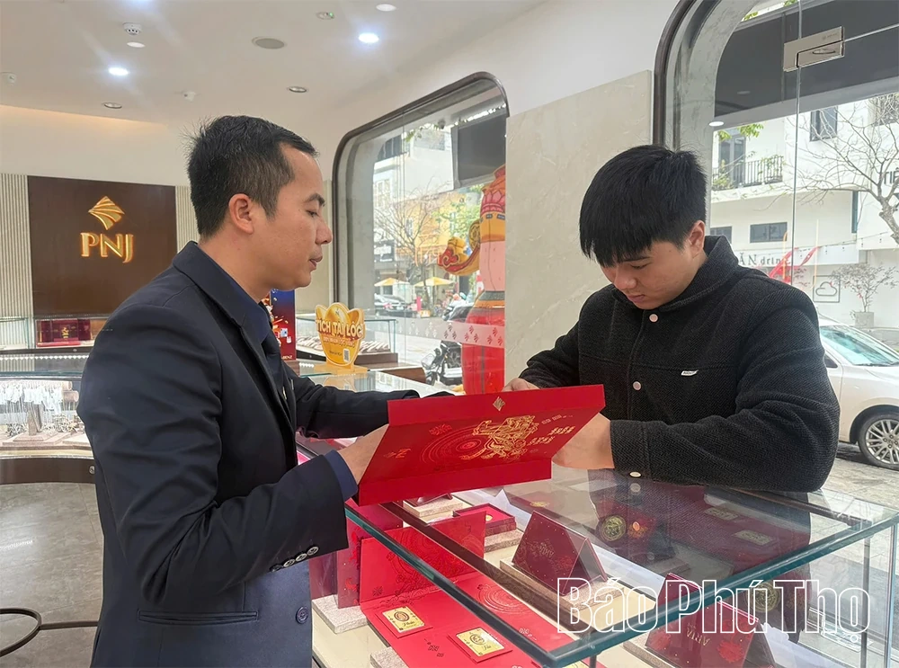 Vía Thần Tài: Tín ngưỡng dân gian giữa nhịp sống hiện đại