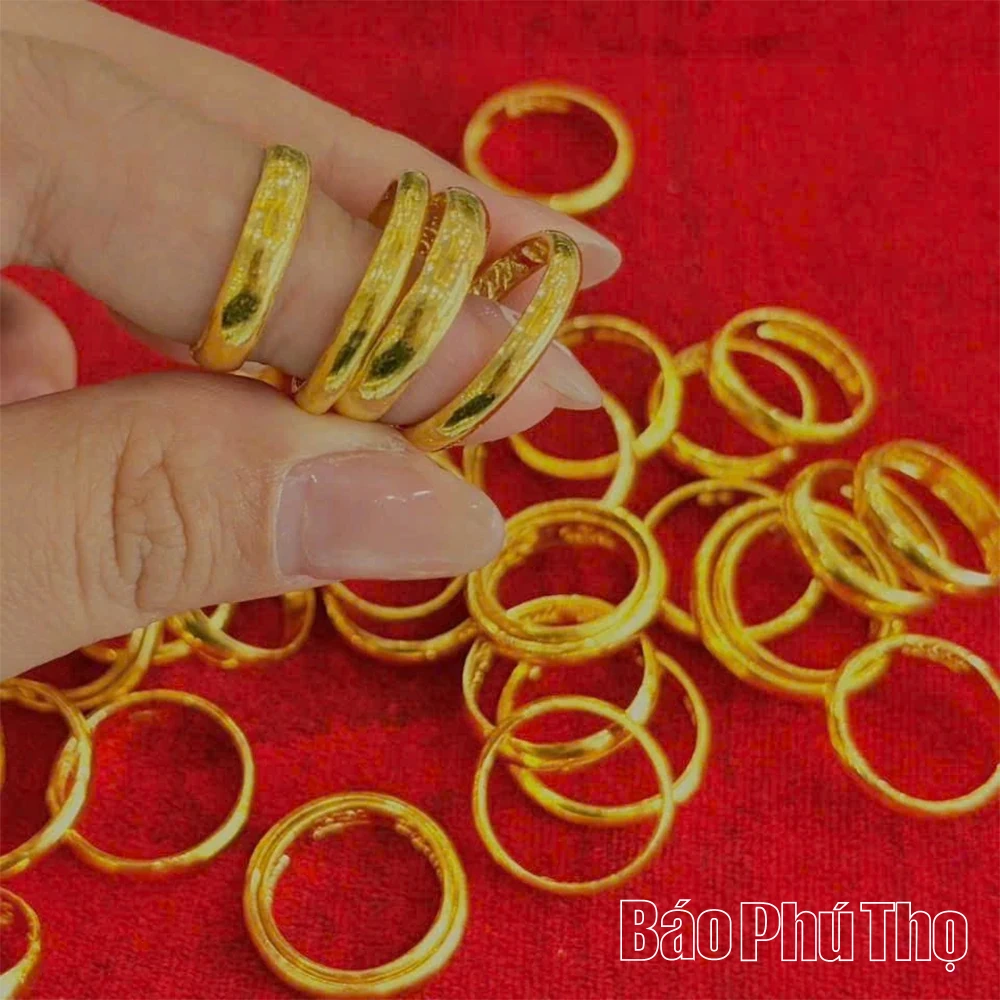 Vía Thần Tài: Tín ngưỡng dân gian giữa nhịp sống hiện đại