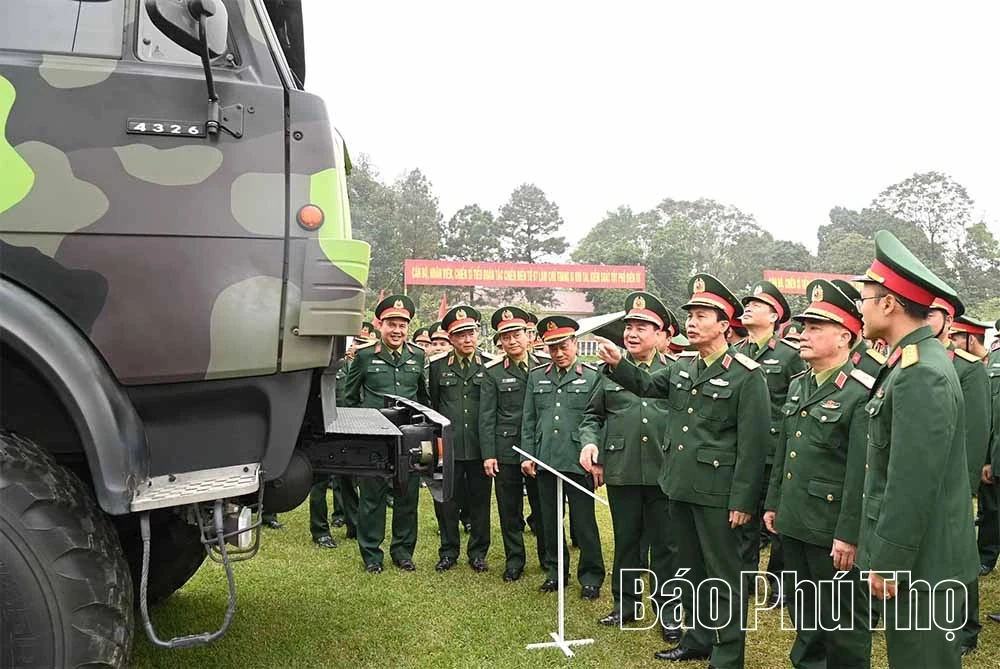 Khối các cơ quan Quân khu 2 ra quân huấn luyện năm 2026