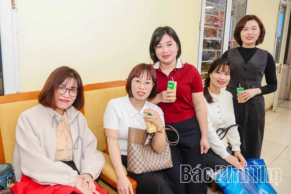 Tưng bừng ngày hội hiến máu ngành Giáo dục - Đào tạo Phú Thọ