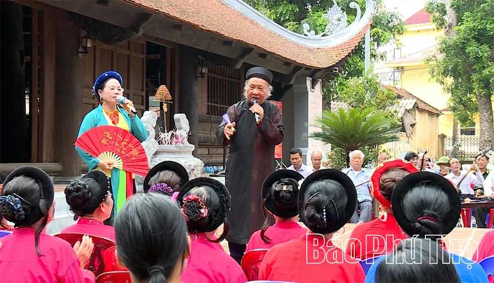 Người “giữ lửa” cho nghệ thuật chèo xứ Đoài