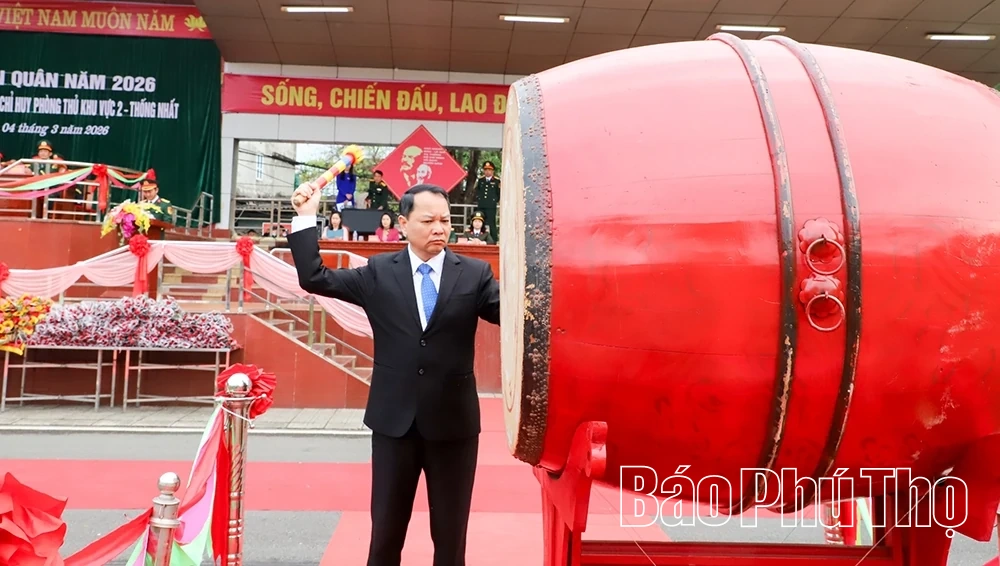 Tưng bừng Ngày hội tòng quân trên quê hương Đất Tổ