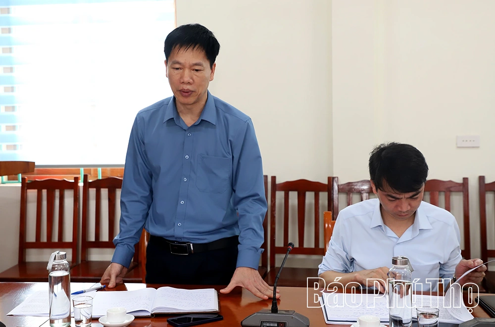 Đoàn công tác số 8 kiểm tra công tác chuẩn bị bầu cử tại các xã Minh Đài, Văn Miếu